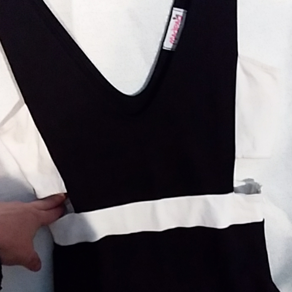 BodyCon Dress - Picture 2 of 7